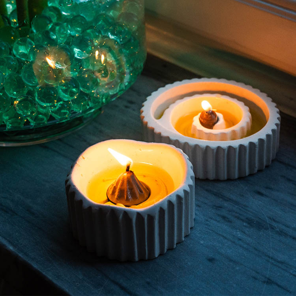 Oil Burning Candles in the group Holidays / Easter / Easter decorations at SmartaSaker.se (12142)