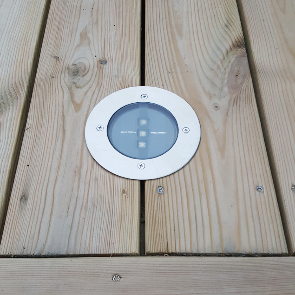 Solar powered decklight in the group Lighting / Outdoor lighting / Solar Cell Lighting at SmartaSaker.se (12310)