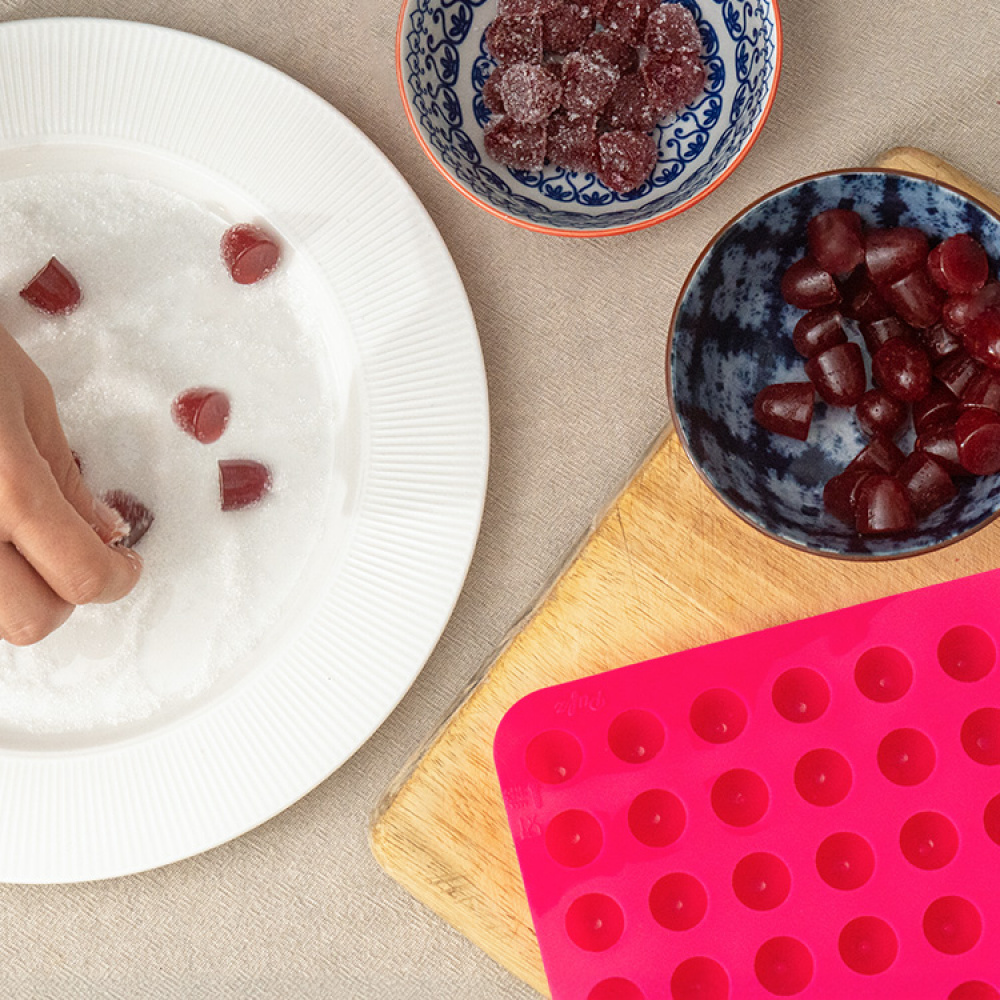 Raspberry-shaped jelly mould in silicon in the group House & Home / Kitchen / Baking at SmartaSaker.se (12368-GH)