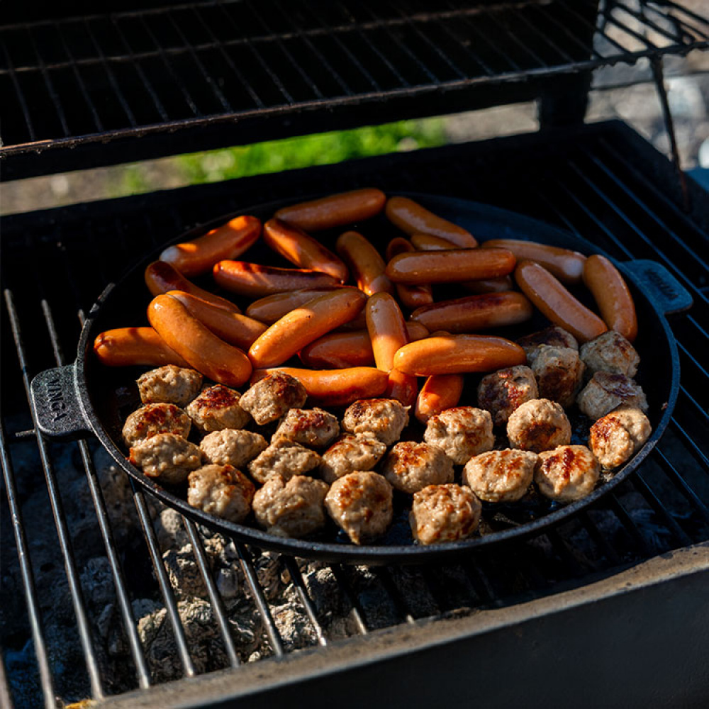 Cast-iron pan for the grill in the group House & Home / Grill Stuff at SmartaSaker.se (12659)