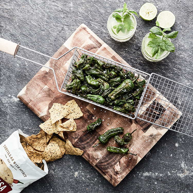 Grill basket with lock in the group House & Home / Grill Stuff at SmartaSaker.se (12661)