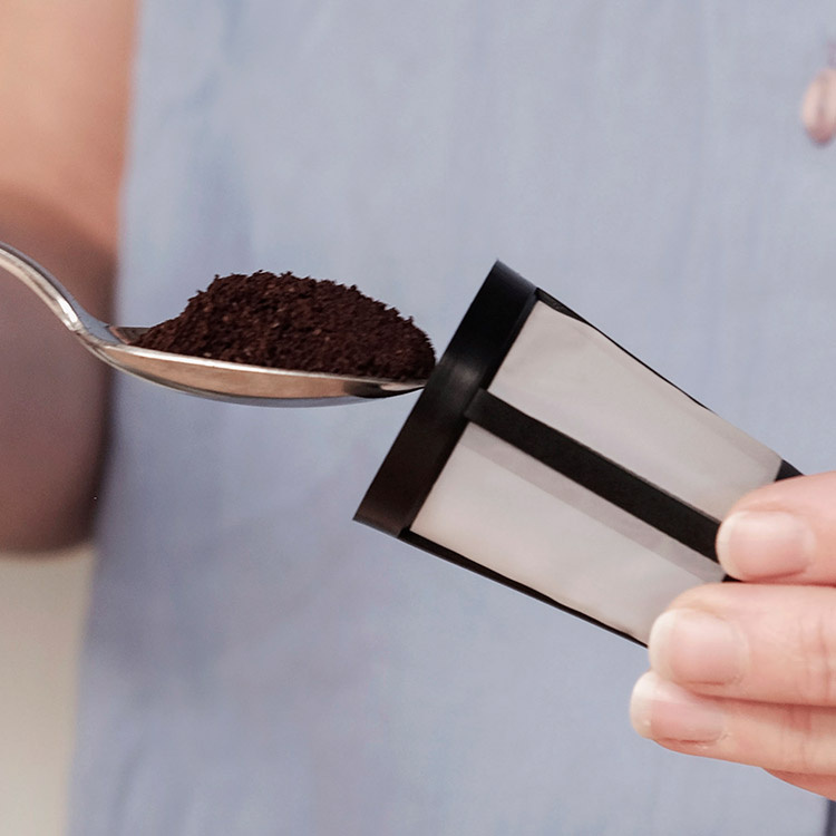 Coffee Sieve Brew your morning coffee right in your cup SmartaSaker