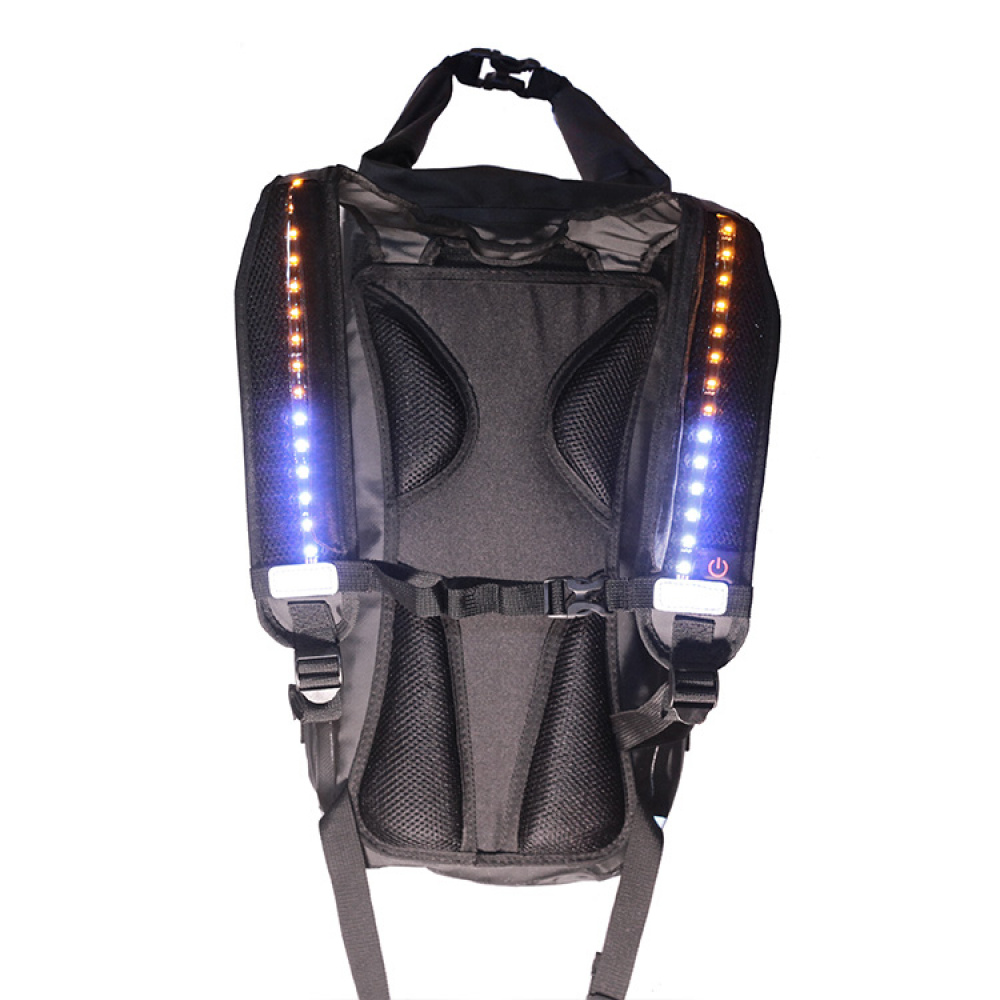 Waterproof Backpack with Light, 20 litre in the group Leisure / Bags / Backpacks at SmartaSaker.se (12819)