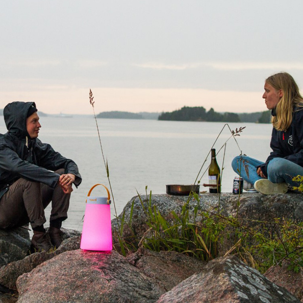 Lantern with Wireless Speaker in the group House & Home / Electronics / Speakers and ear phones at SmartaSaker.se (12851)