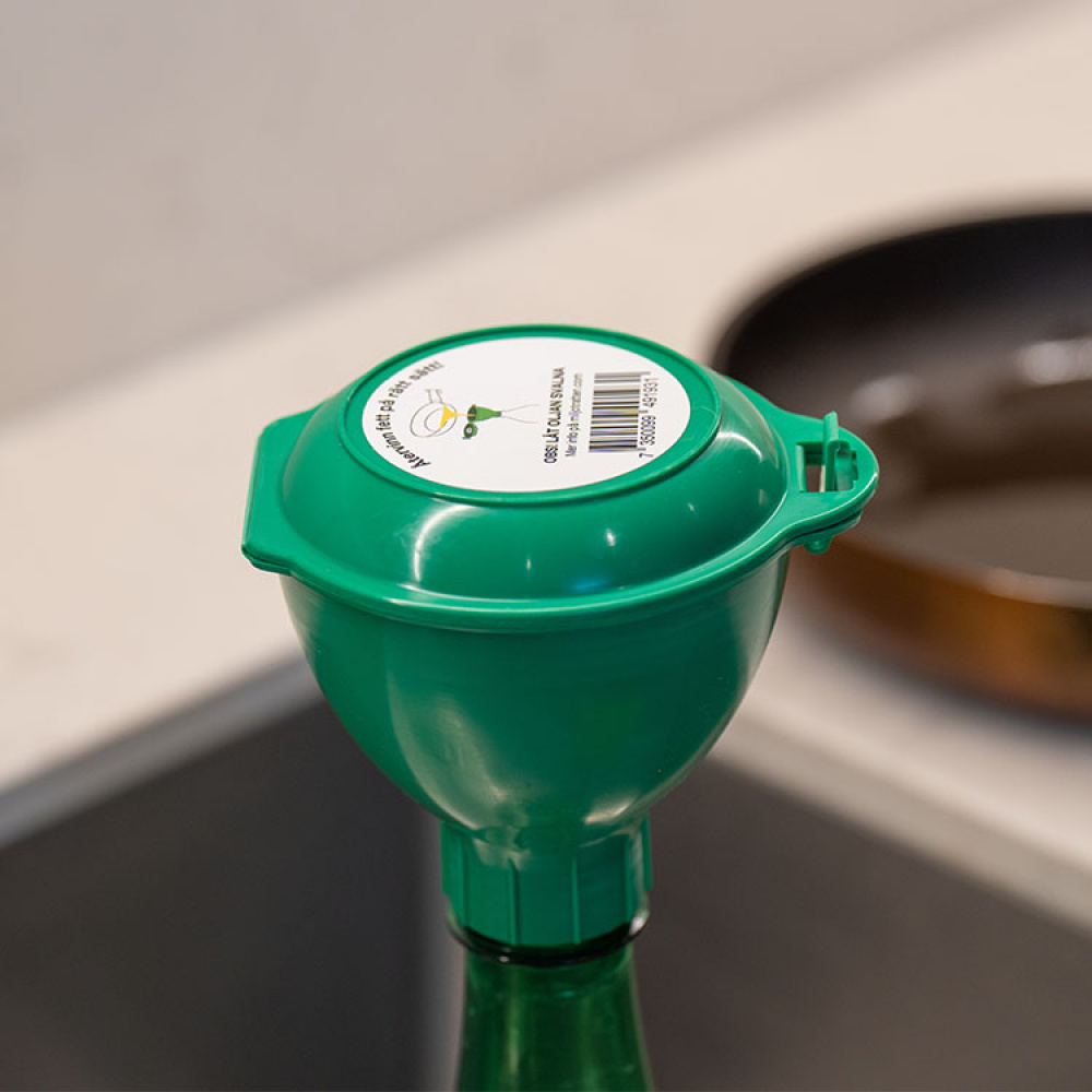Grease funnel for waste disposal in the group House & Home / Sustainable Living at SmartaSaker.se (12918)