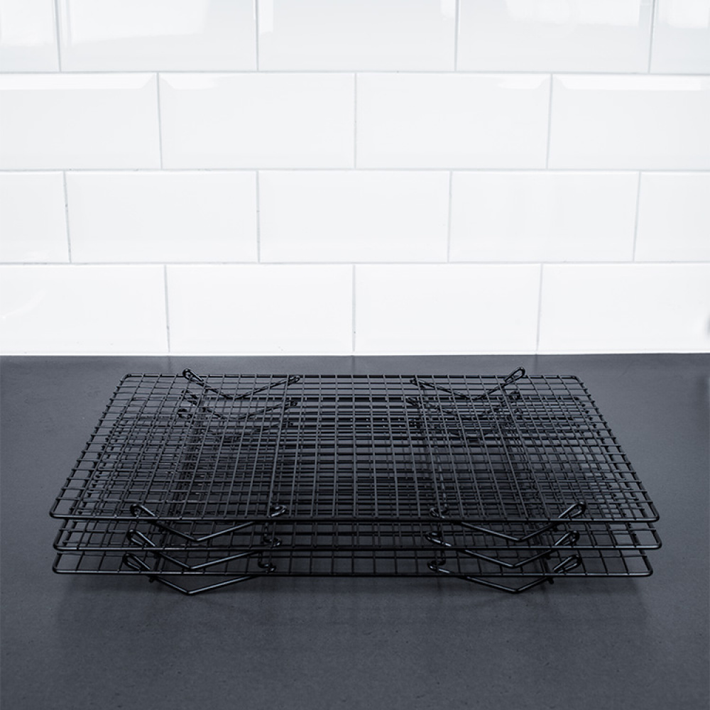 Baking rack, three levels in the group House & Home / Kitchen / Baking at SmartaSaker.se (13068)