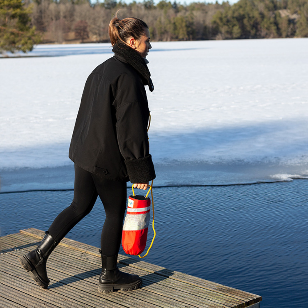 Lifeline with Lifebuoy in the group Leisure / Outdoor life / Outdoor Equipment at SmartaSaker.se (13100)