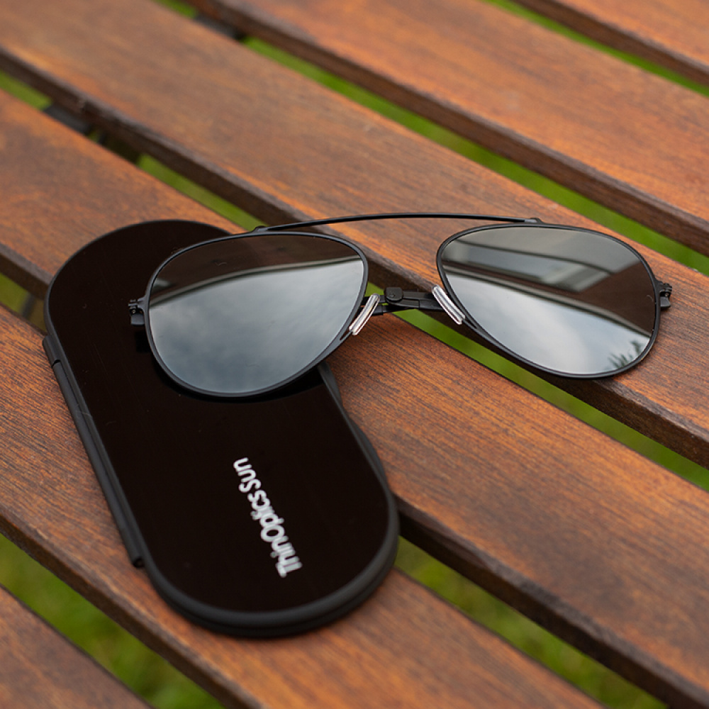 ThinOptics fold-flat sunglasses in the group Leisure / Outdoor life at SmartaSaker.se (13143)