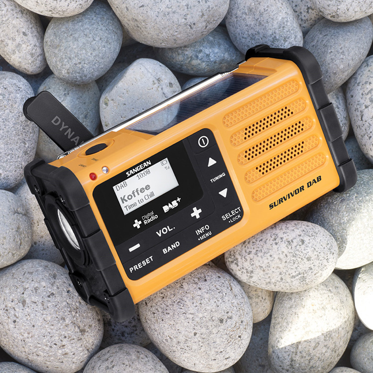 Survival Radio DAB+/FM in the group House & Home / Electronics / Speakers and ear phones at SmartaSaker.se (13224)