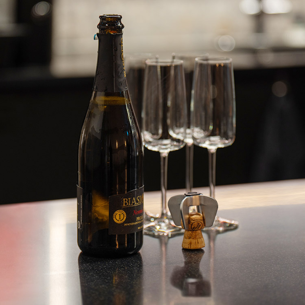 Champagne Opener in the group House & Home / Kitchen / Beverages at SmartaSaker.se (13254)