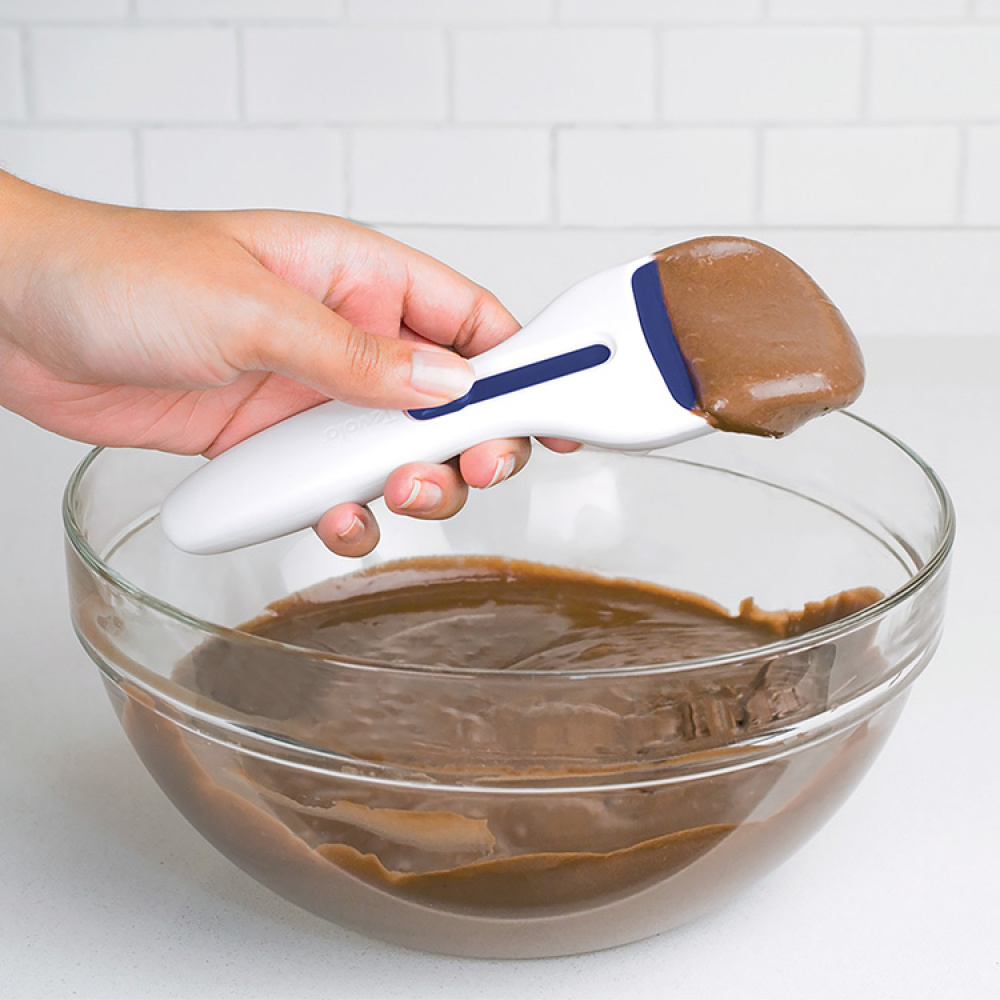 Cake Mix Scoop and Plunger in the group House & Home / Kitchen / Baking at SmartaSaker.se (13266)