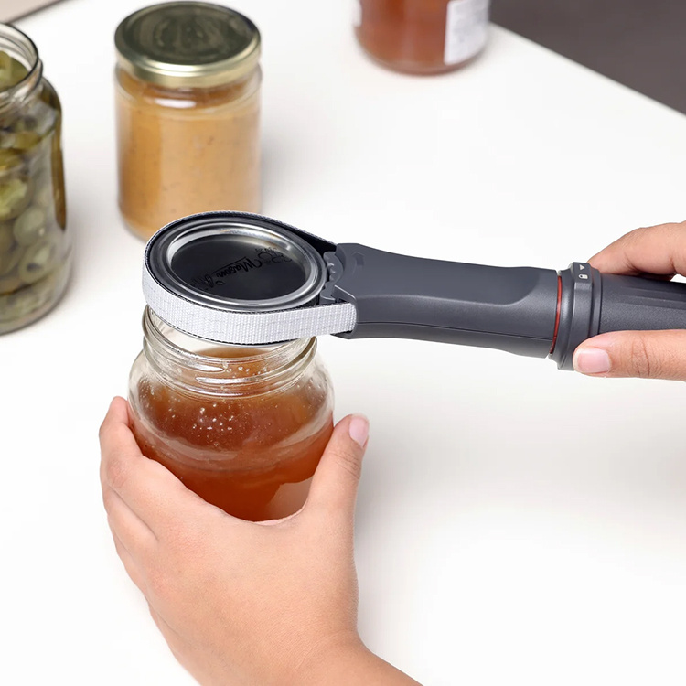 Lid Opener Zyliss in the group House & Home / Kitchen / Kitchen aids at SmartaSaker.se (13361)