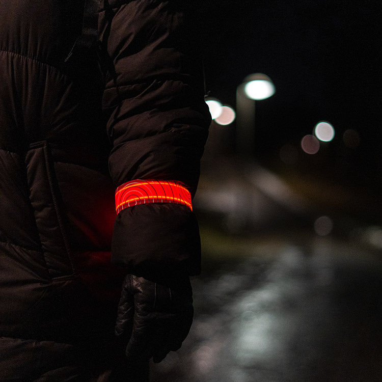 Rechargeable LED Armband Slapwrap in the group at SmartaSaker.se (13381)