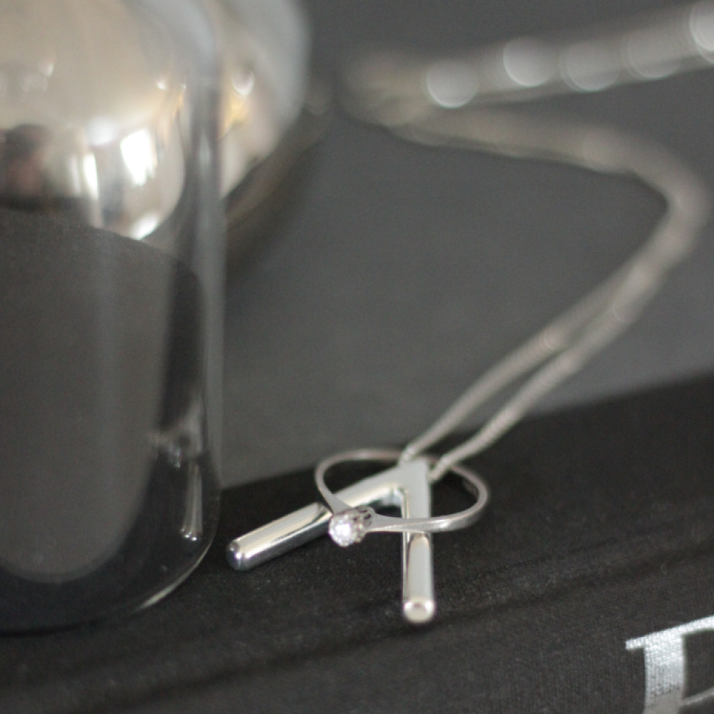 Necklace with ring holder, Ringholder Original in the group House & Home / Sort & store at SmartaSaker.se (13397)