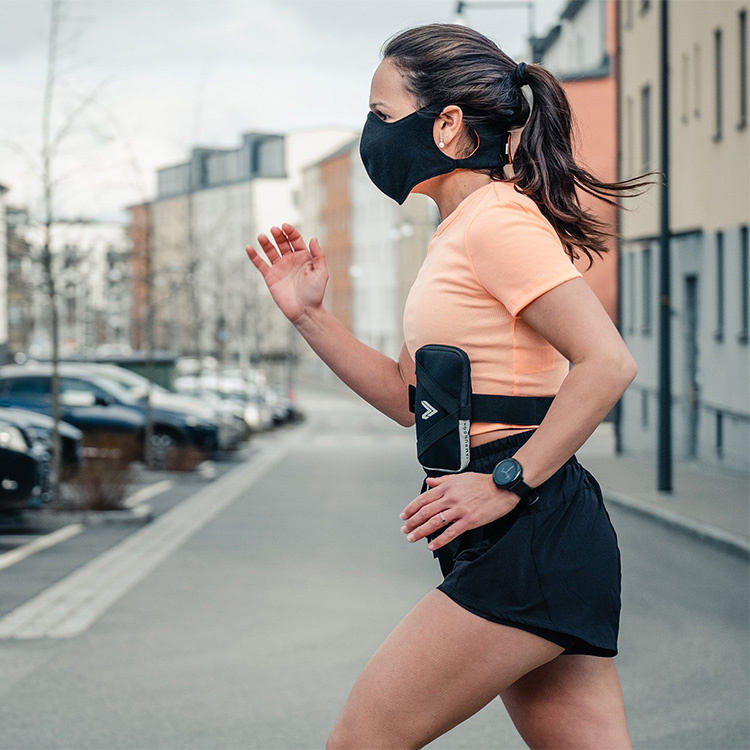Face Mask for running Train with RunMask SmartaSaker