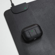Desk pad with QI-charging