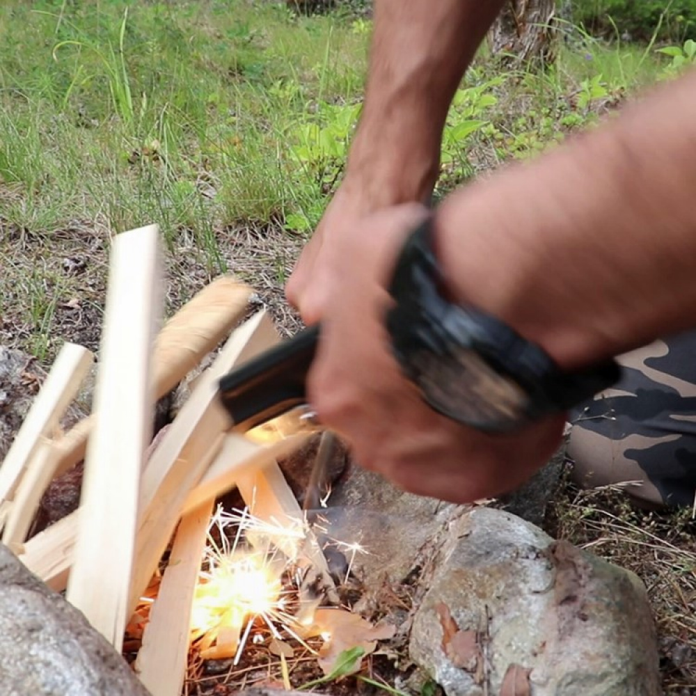 Knife tool for hunting and fishing in the group Leisure / Outdoor life / Outdoor Equipment at SmartaSaker.se (13558)