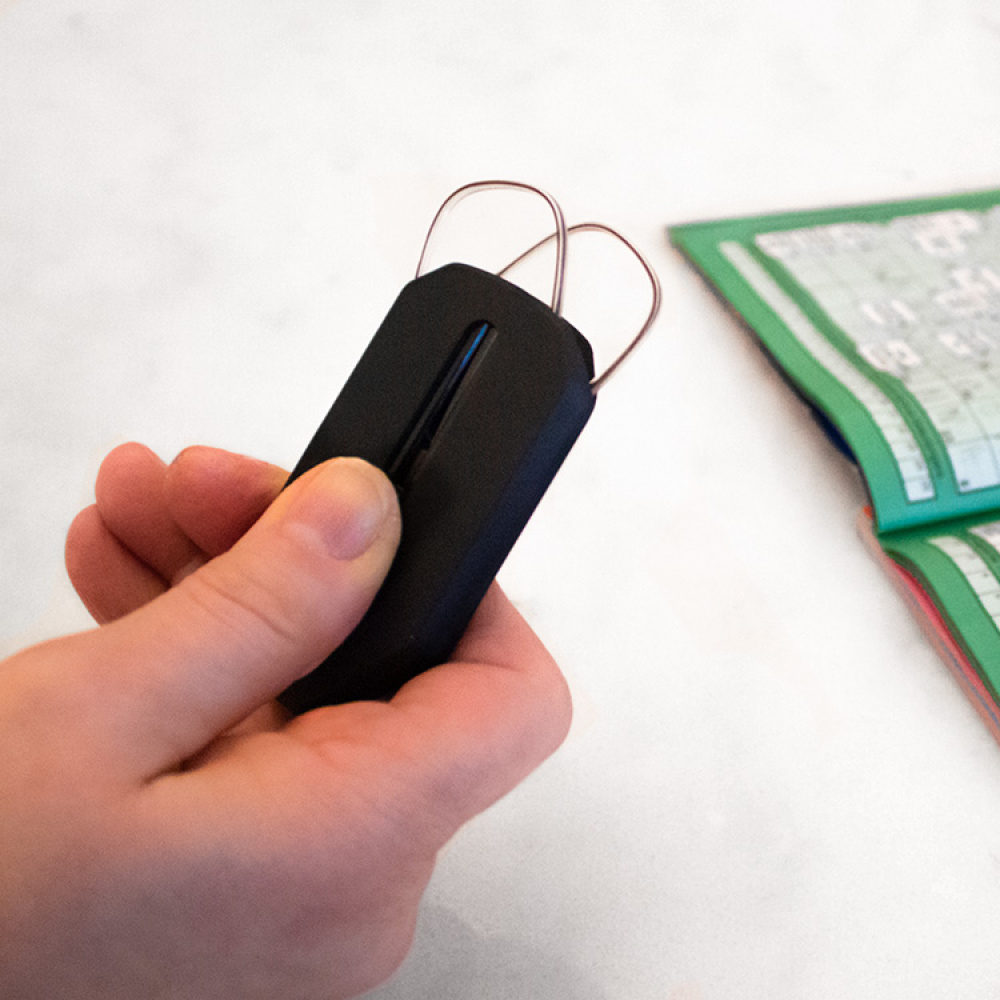 Foldable Reading Glasses with a keyring, Brown in the group Leisure / Reading at SmartaSaker.se (13601)