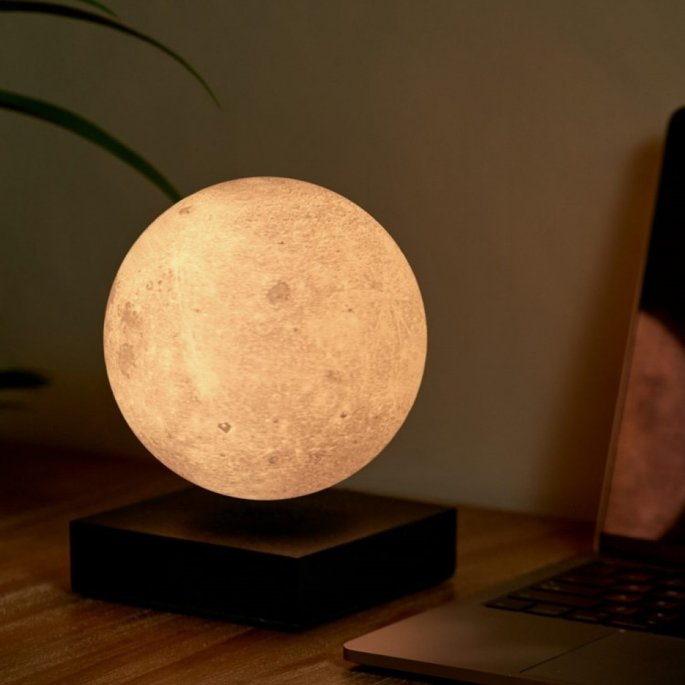 Moon lamp in the group House & Home / Interior at SmartaSaker.se (13620)
