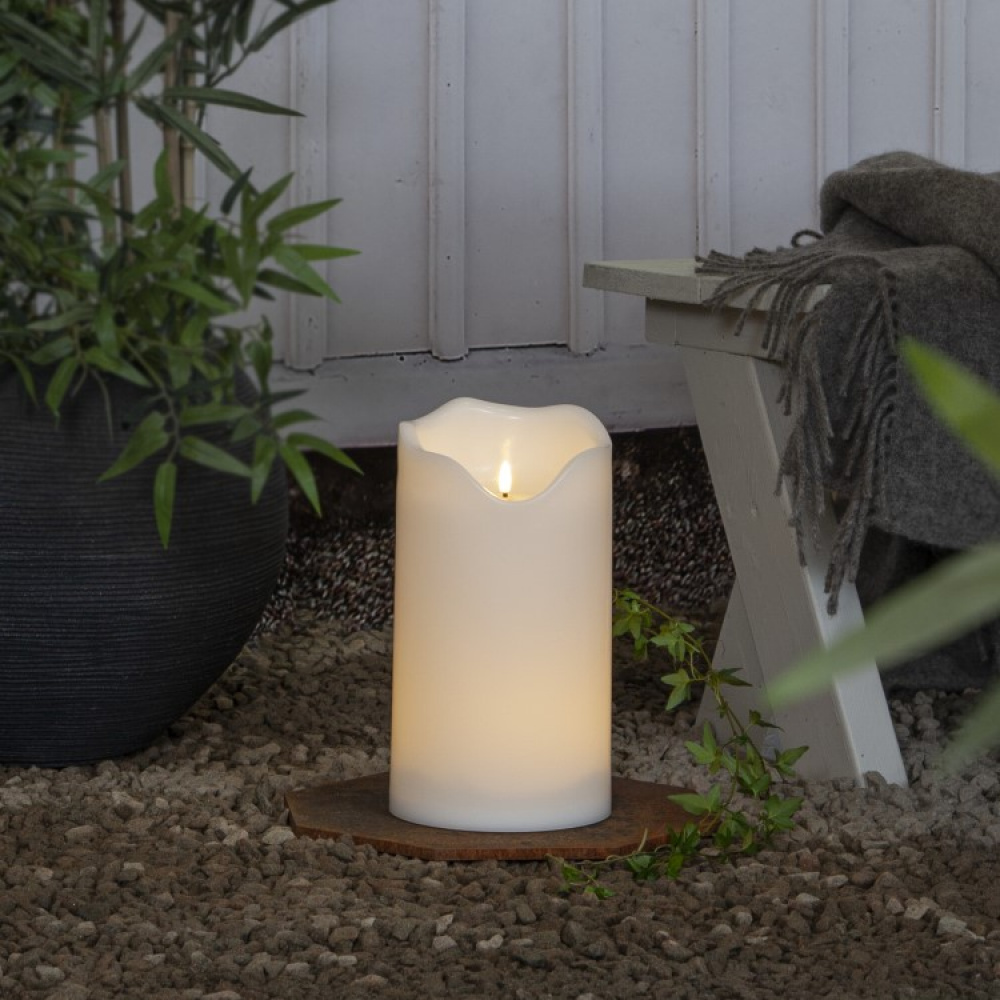 Large block candle for outdoors use in the group Lighting / Outdoor lighting / Pillar candles and lanterns at SmartaSaker.se (13625)