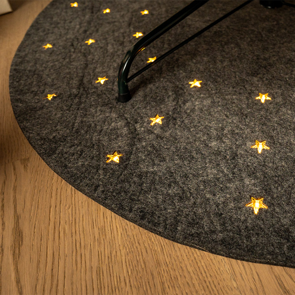 Christmas tree mat with stars in the group Holidays / Advent & Christmas at SmartaSaker.se (13639)