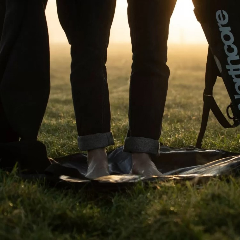 Wetsuit changing mat in the group Leisure / Outdoor life at SmartaSaker.se (13686)