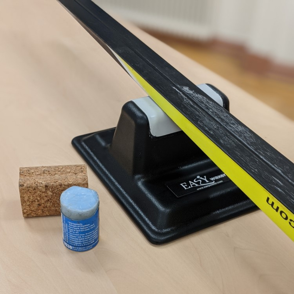 Portable Wax Stand in the group Leisure / Winter gadgets at SmartaSaker.se (13713)