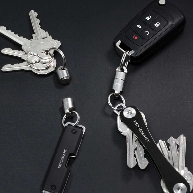 Key magnet - Quick keyring attachment | SmartaSaker
