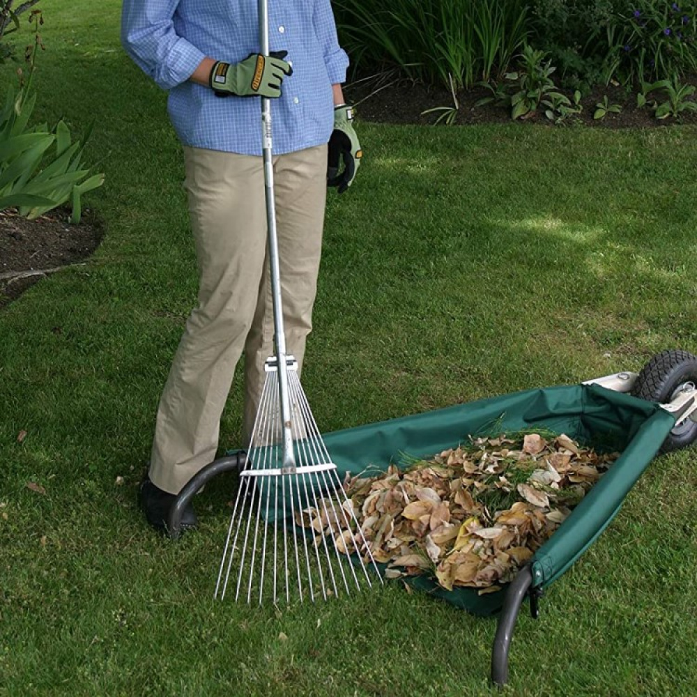 Collapsible wheelbarrow in the group House & Home / Garden at SmartaSaker.se (13780)