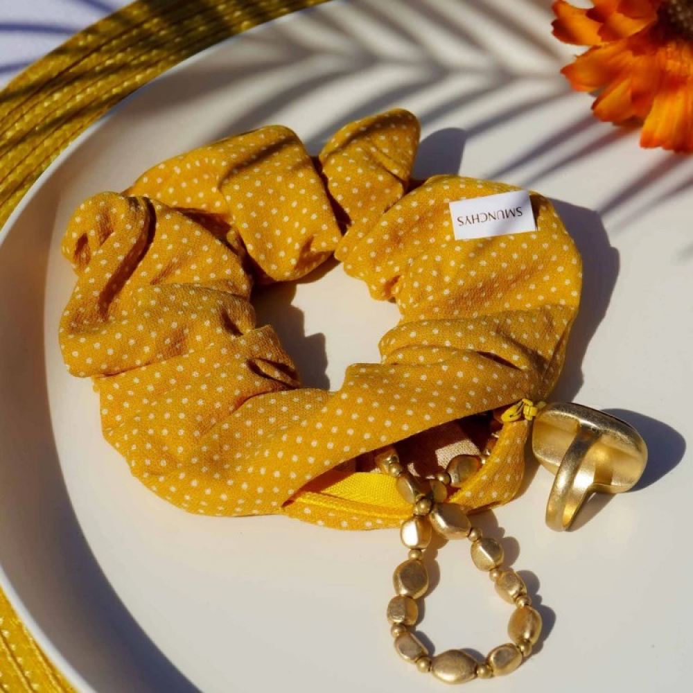 Scrunchie with pocket in the group House & Home / Bathroom / Hygiene at SmartaSaker.se (13800)