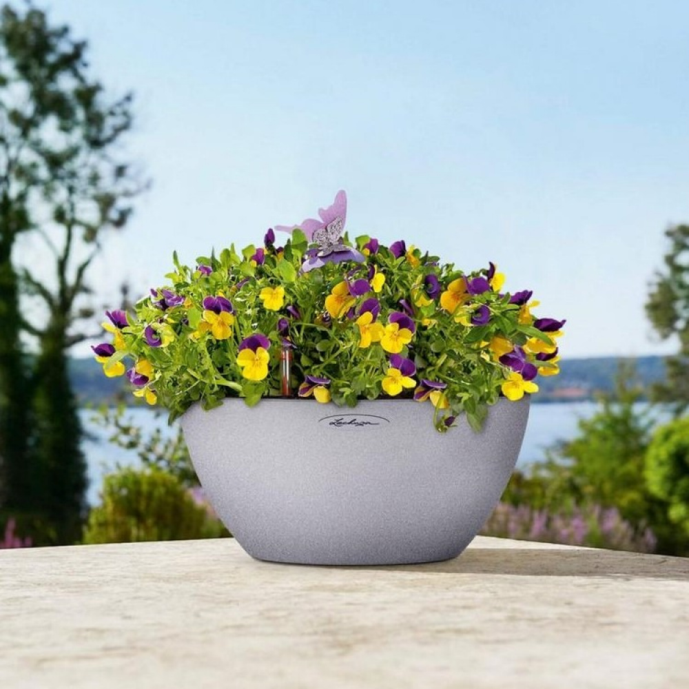 Self-watering pot, Round in the group House & Home / Garden / Irrigation at SmartaSaker.se (13807)