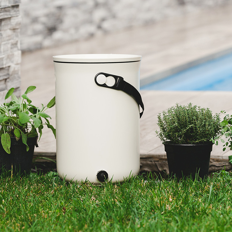 Bokashi 2.0 starter-kit - Bokashi buckets & Bokashi pellets