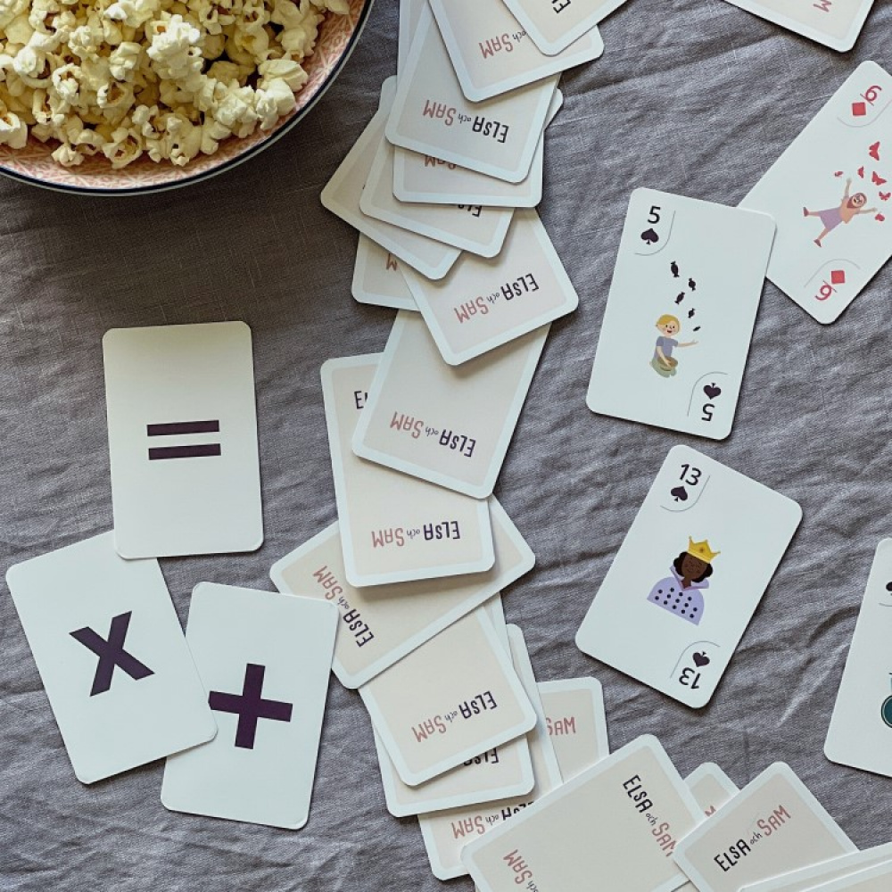 Deck of cards with maths symbols in the group Leisure / Games at SmartaSaker.se (13828)