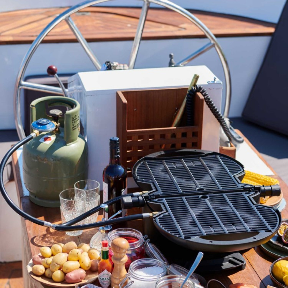 NomadiQ portable gas barbecue in the group House & Home / Grill Stuff at SmartaSaker.se (13856)