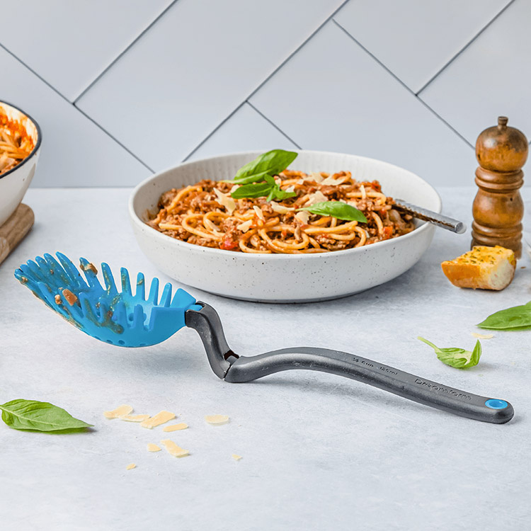 Swivel hollow spoon - Pasta spoon, scoop & frying spoon