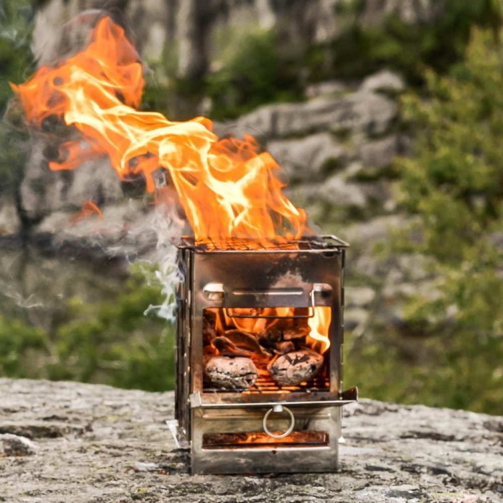 Wood-fired outdoor kitchen in the group House & Home / Grill Stuff at SmartaSaker.se (13931)