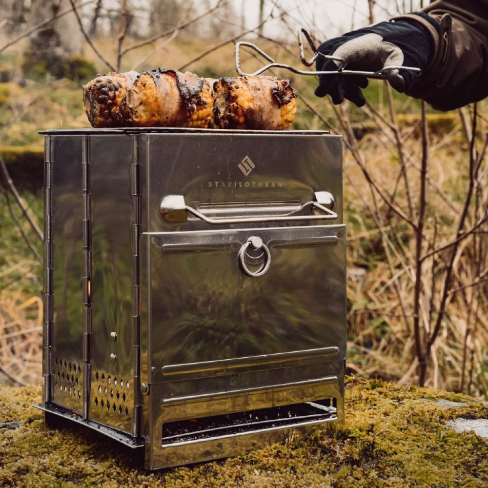 Wood-fired outdoor kitchen in the group House & Home / Grill Stuff at SmartaSaker.se (13931)