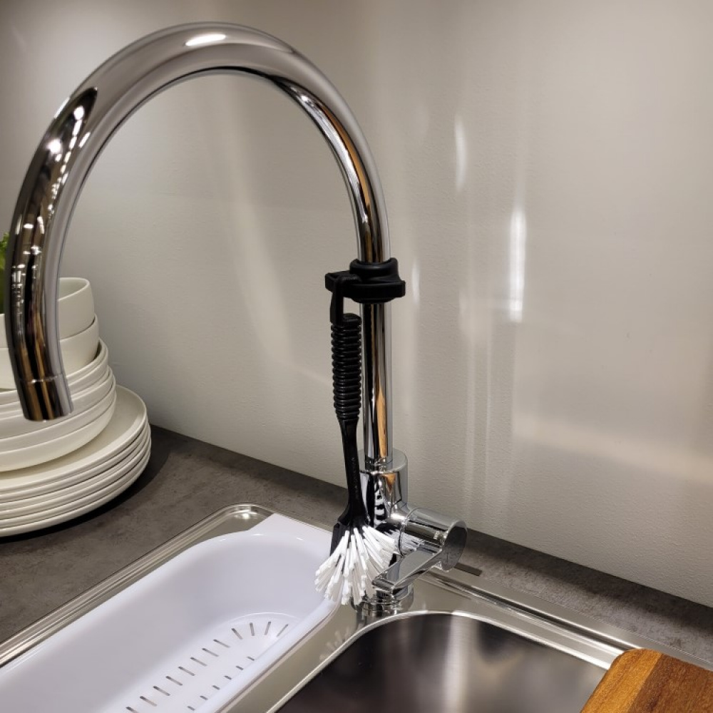 Washing up brush holder for the tap in the group House & Home / Kitchen / Dishwashing tools at SmartaSaker.se (13945)