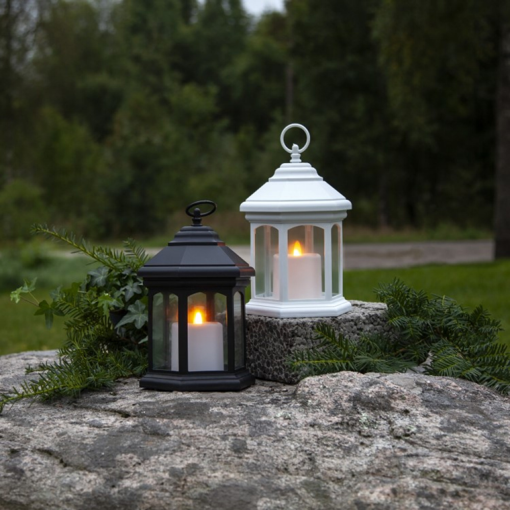 Battery-powered outdoor light with timer - Outdoor lights