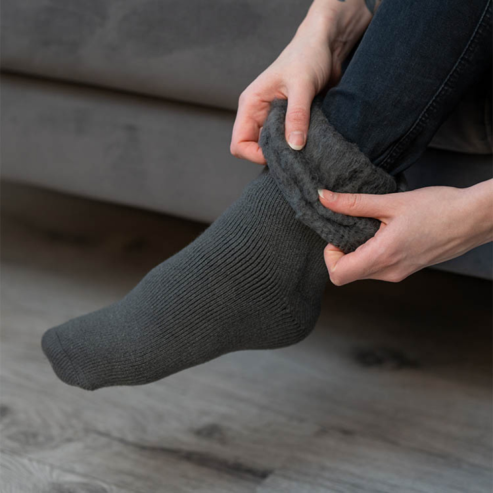 Socks with anti-slip protection in the group Leisure / Outdoor life at SmartaSaker.se (13964)