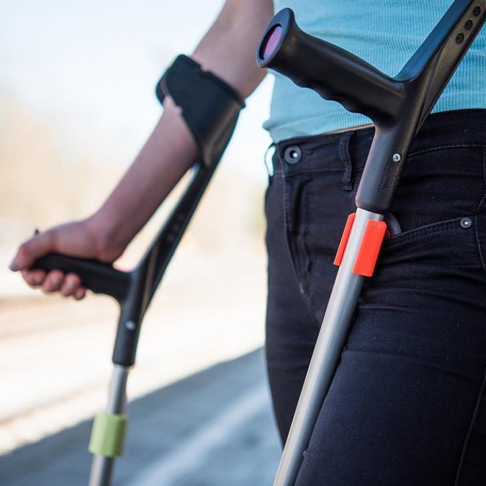 Magnetic attachment for crutch & cane in the group Safety / Security / Smart help at SmartaSaker.se (14015)