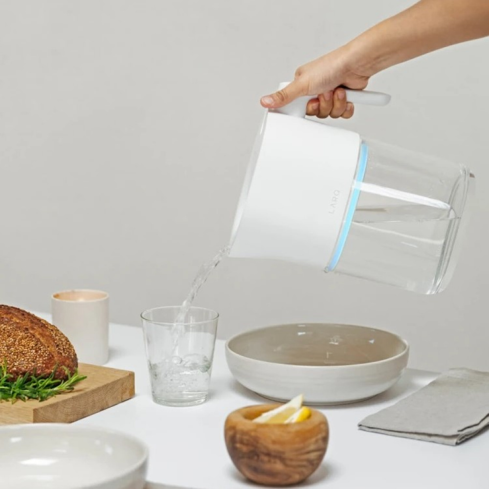 Water filter jug with UV light LARQ in the group House & Home / Kitchen / Beverages at SmartaSaker.se (14016)