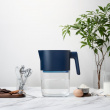 Water filter jug with UV light LARQ