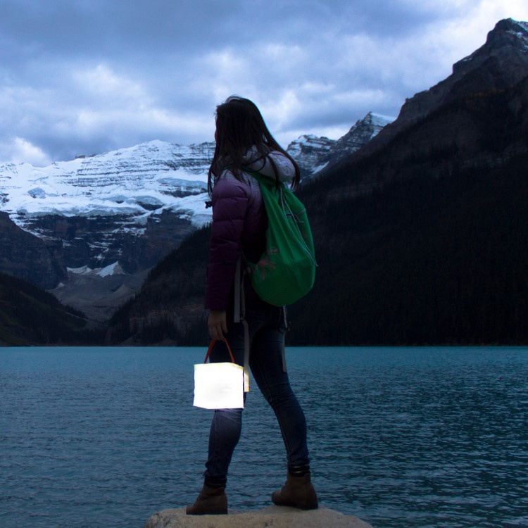 Solar lantern with Powerbank - LuminAID Lanterns