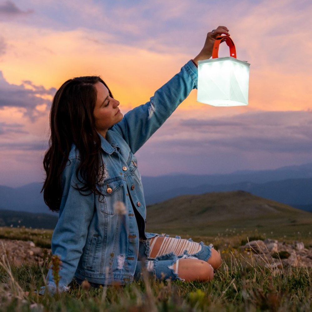 Solar lantern with Powerbank in the group Lighting / Outdoor lighting / Solar Cell Lighting at SmartaSaker.se (14030)