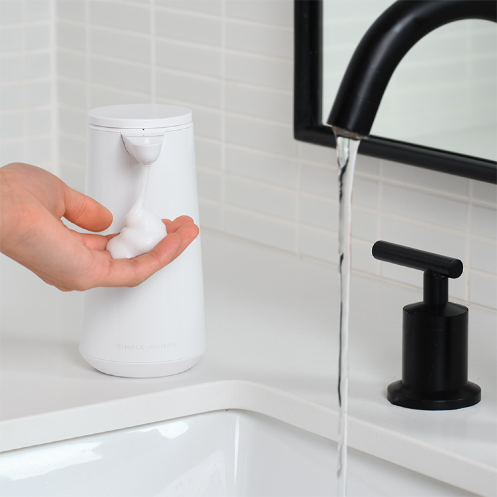 Rechargeable foam pump in the group House & Home / Bathroom / Toilets and sinks at SmartaSaker.se (14037)