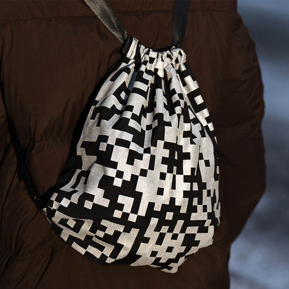 Gym bag with reflective print, MARCH in the group Leisure / Bags / Backpacks at SmartaSaker.se (14044)