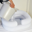 Inflatable hair washing basin