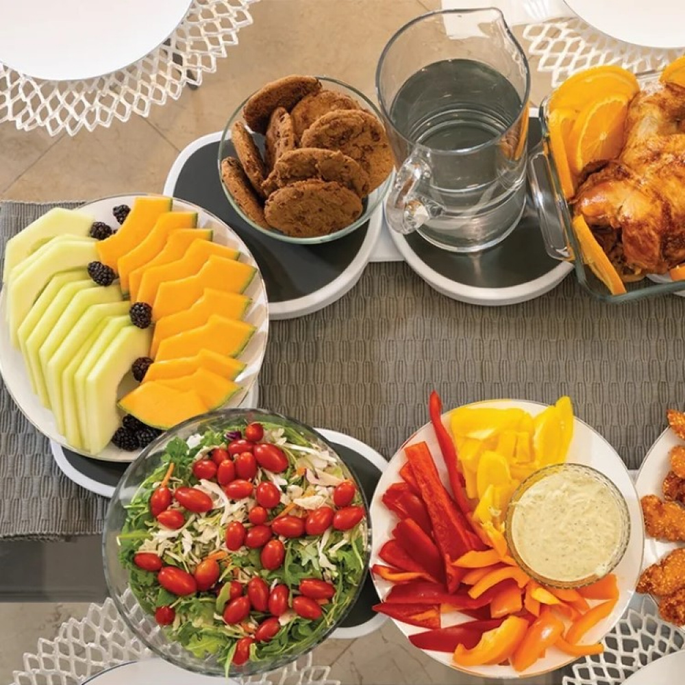 Rotating serving belt Lazy Susan revolution SmartaSaker