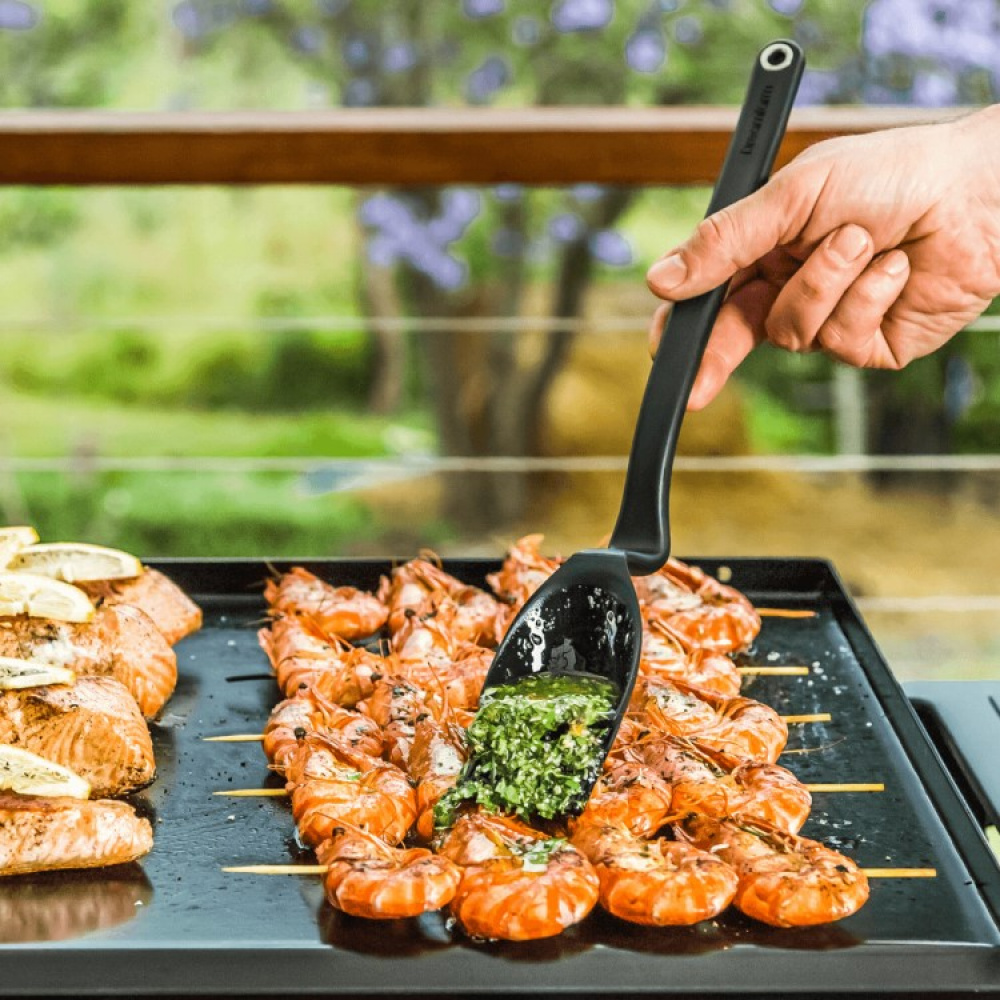 Barbecue tools with magnetic holder in the group House & Home / Grill Stuff at SmartaSaker.se (14088)